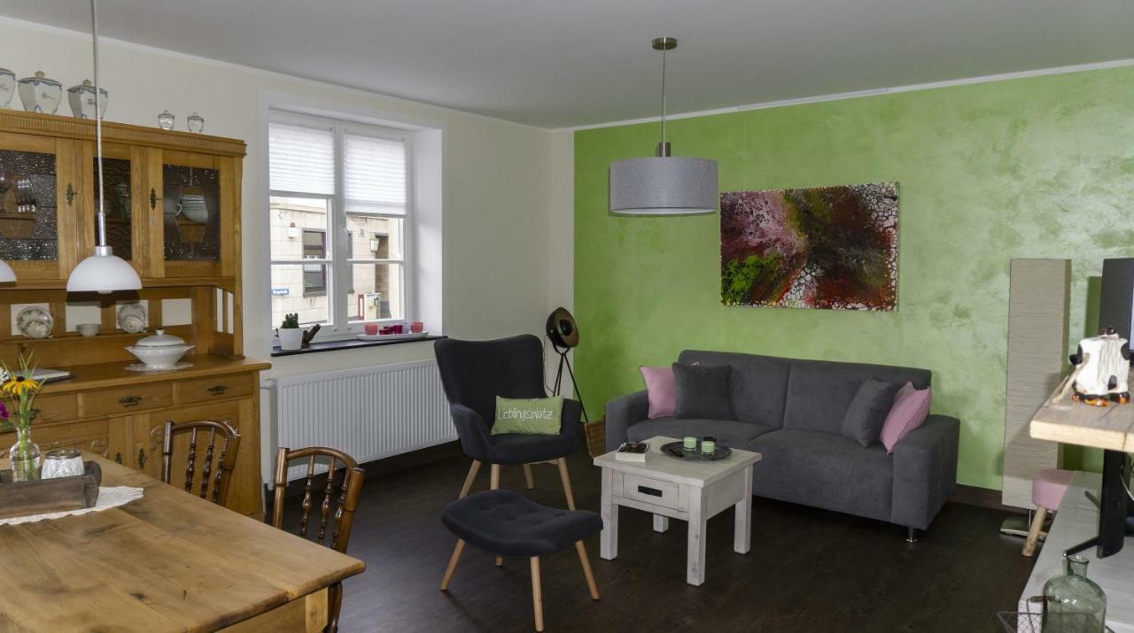 Ferienhaus Alte Schule Volkesfeld Luaran gambar